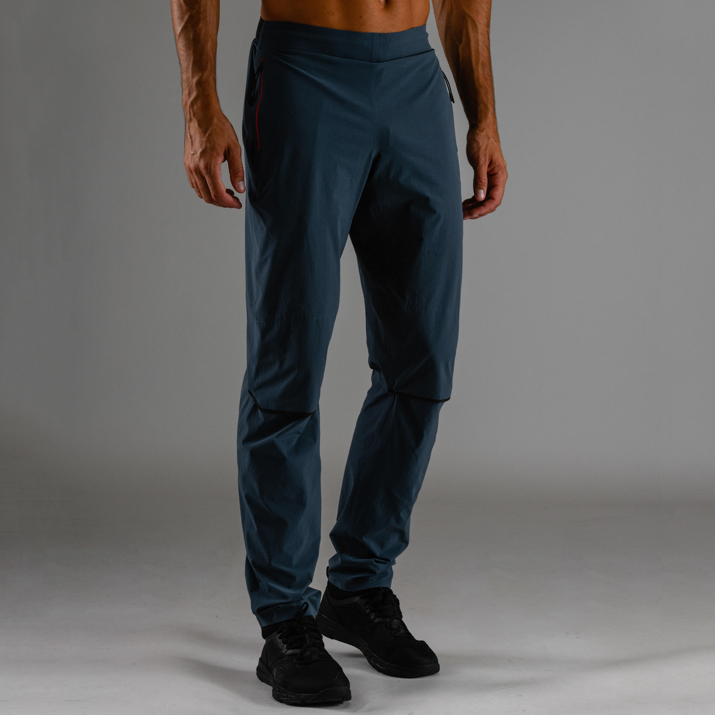 

Men's Ultra light Slim fit Fitness Bottoms - Grey -  By DOMYOS | Decathlon