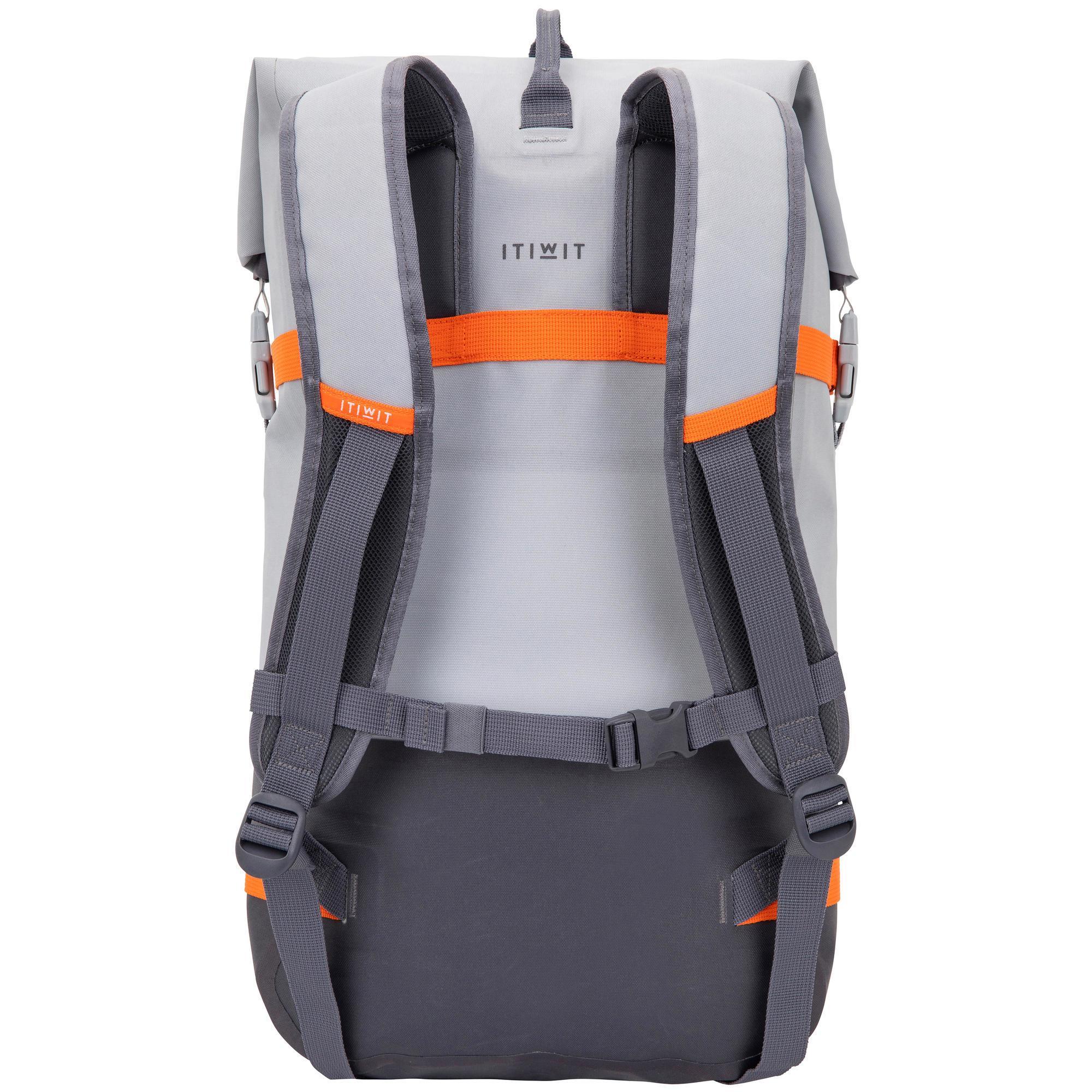 30l backpack store waterproof