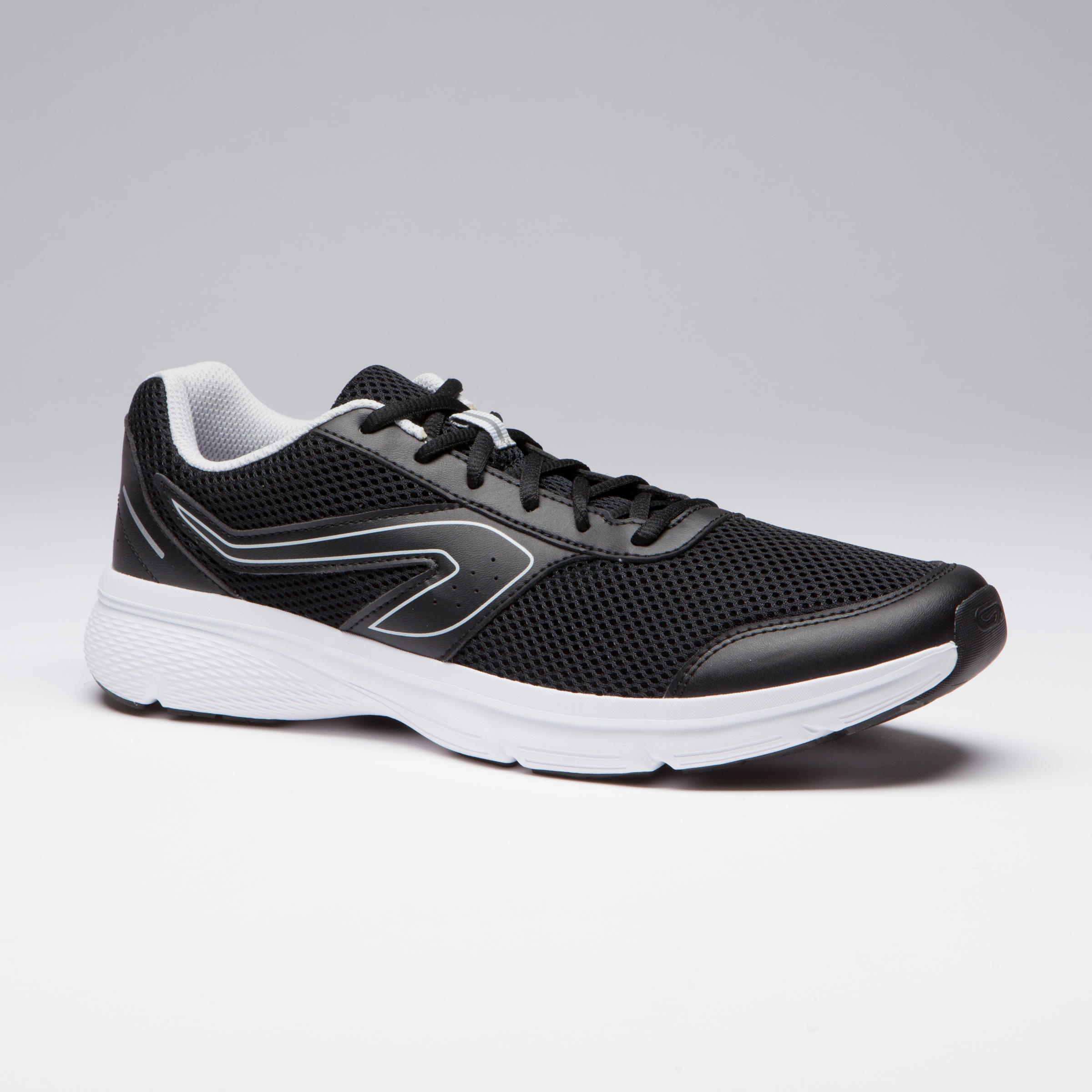 tenis grises hombre