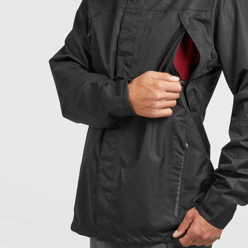 Férfi könnyű kabát túrázáshoz MH100, vízhatlan, fekete 