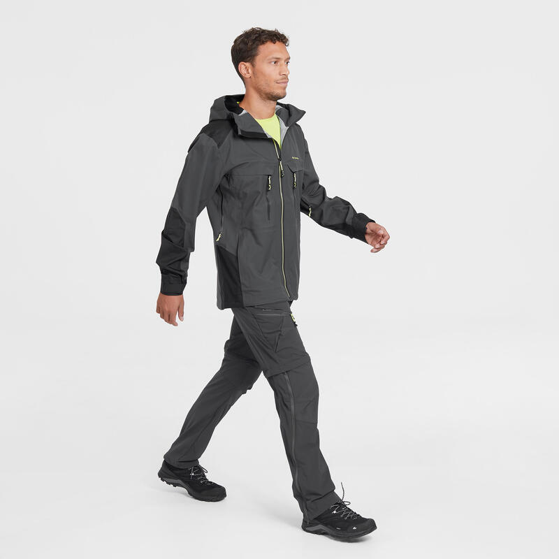 Férfi könnyű kabát túrázáshoz MH900, vízhatlan, fekete 