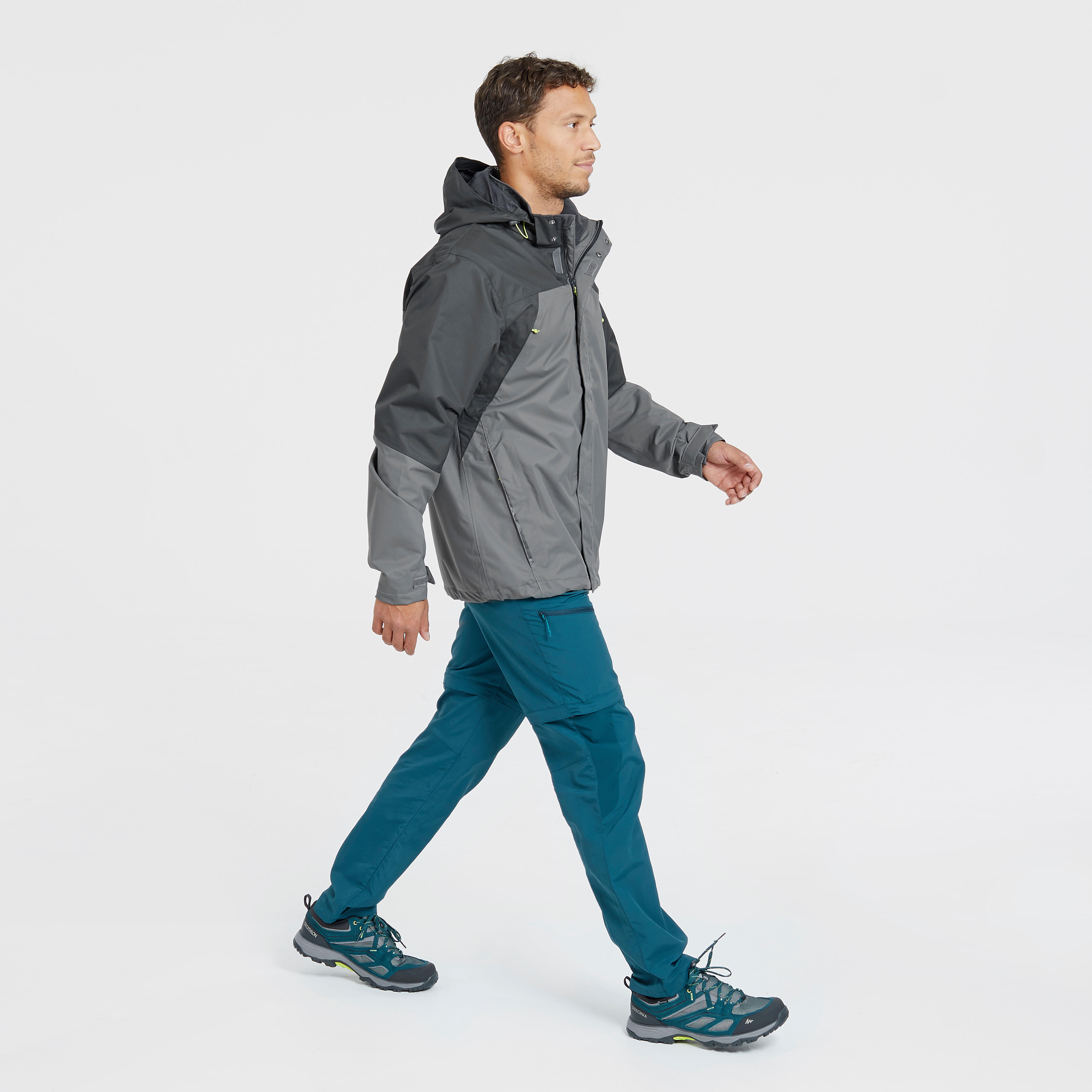 

Men's waterproof mountain walking jacket MH100