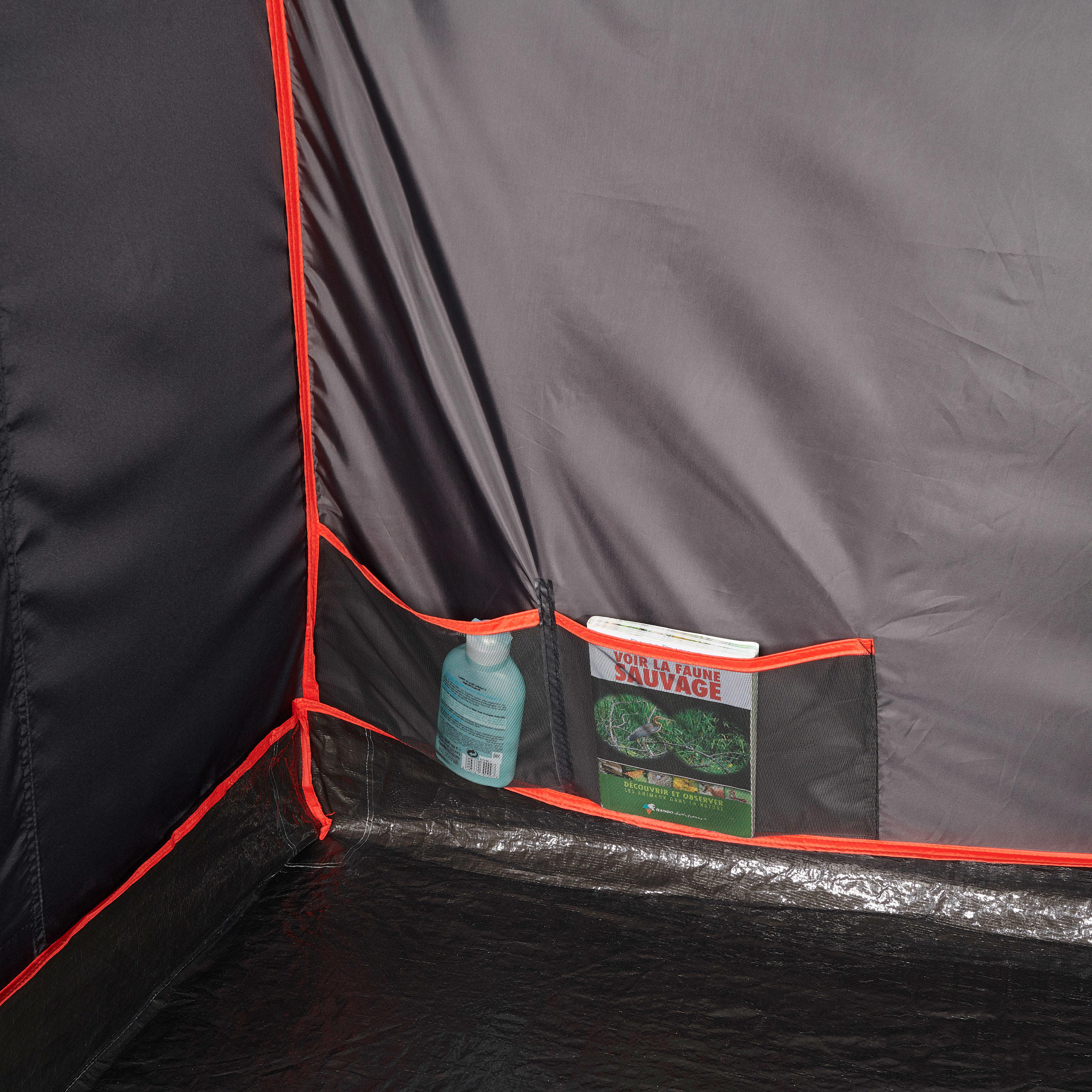 4-Person Inflatable Camping Tent, Air Seconds Fresh & Black - QUECHUA