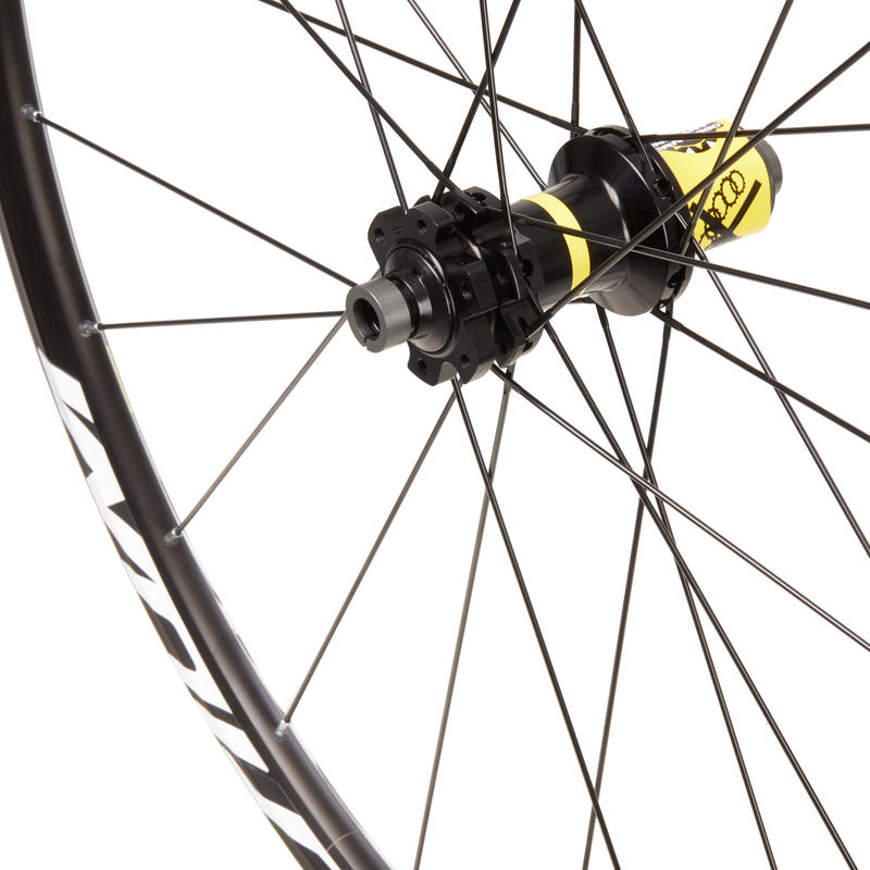 aksium rear wheel