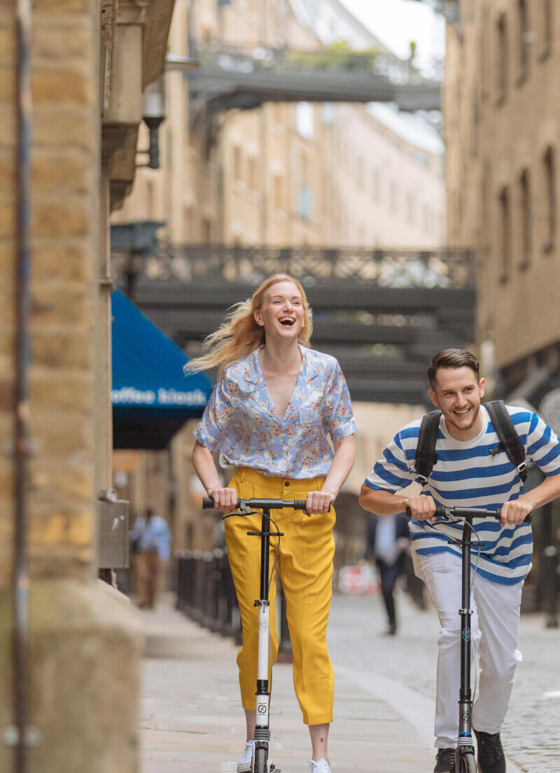 7 Matchy Couple Gift Ideas You Have to Gift Your Partner for Endless Fun