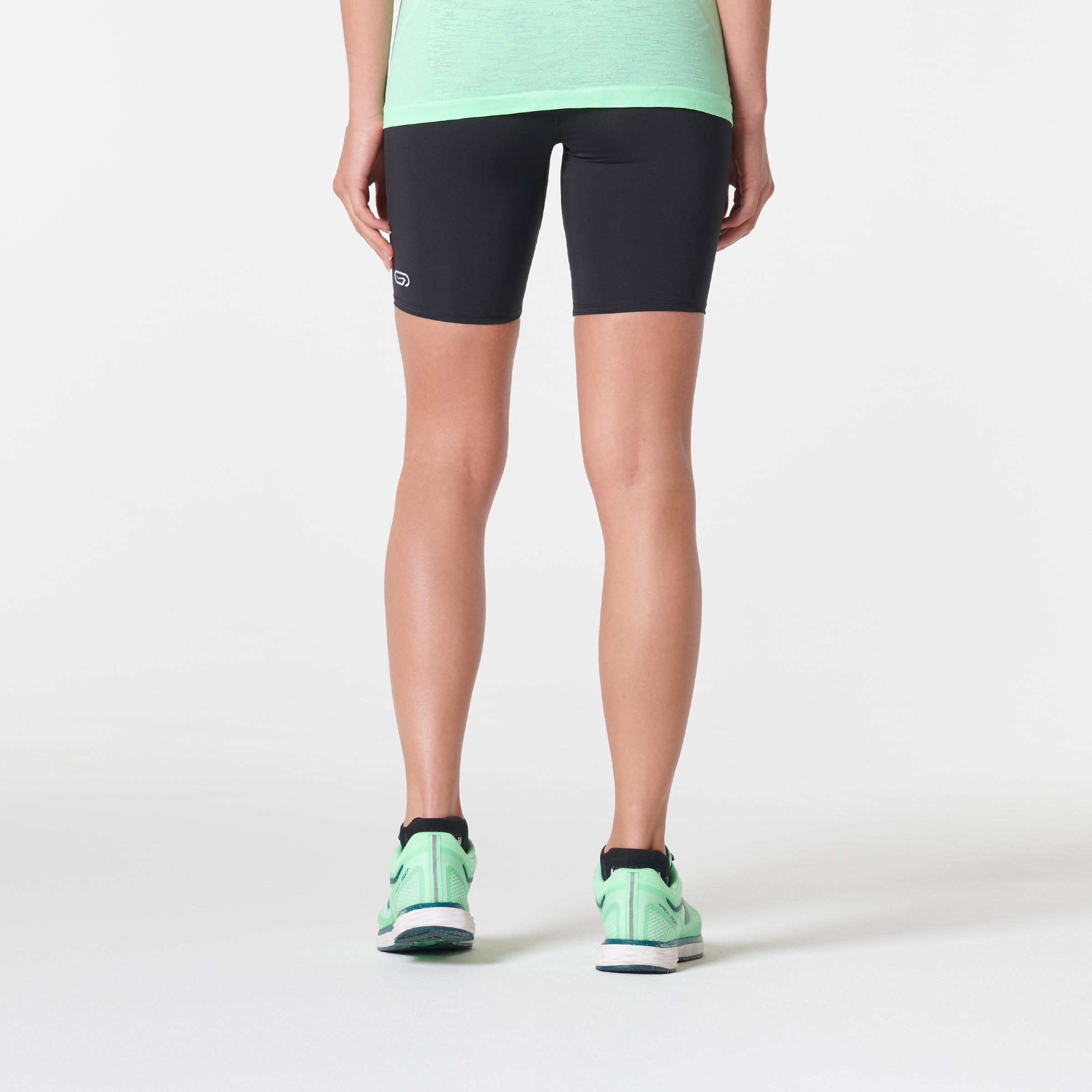 KIPRUN SUPPORT W TIGHT SHORTS - BLACK 