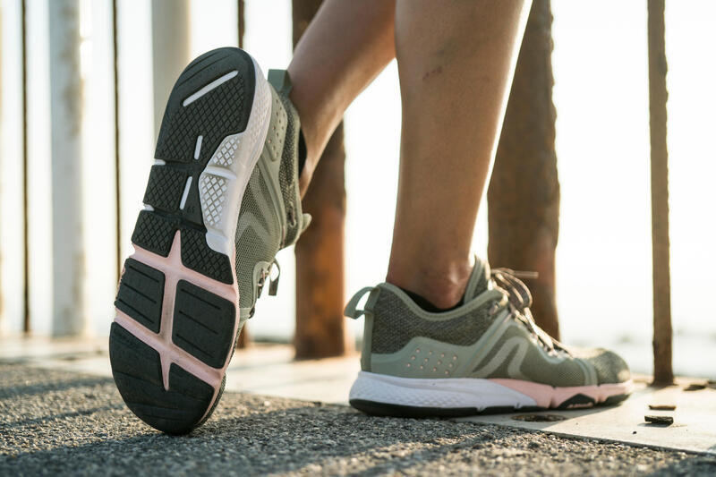 Hoe kies ik sportieve wandelschoenen?