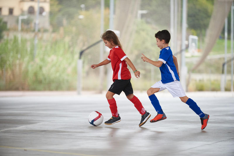 kids futsal boots
