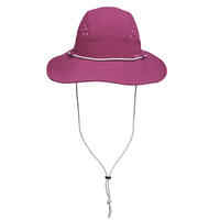 כובע לנשים לטיולי הרים דגם TREK 500 עם הגנת UV - סגול