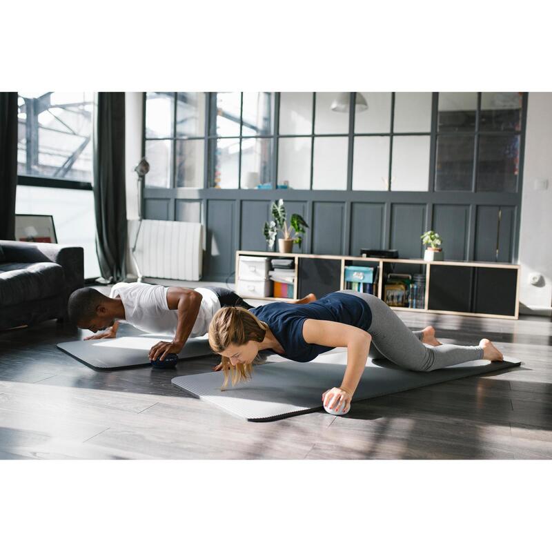 Zátěžový míček na pilates 900 g
