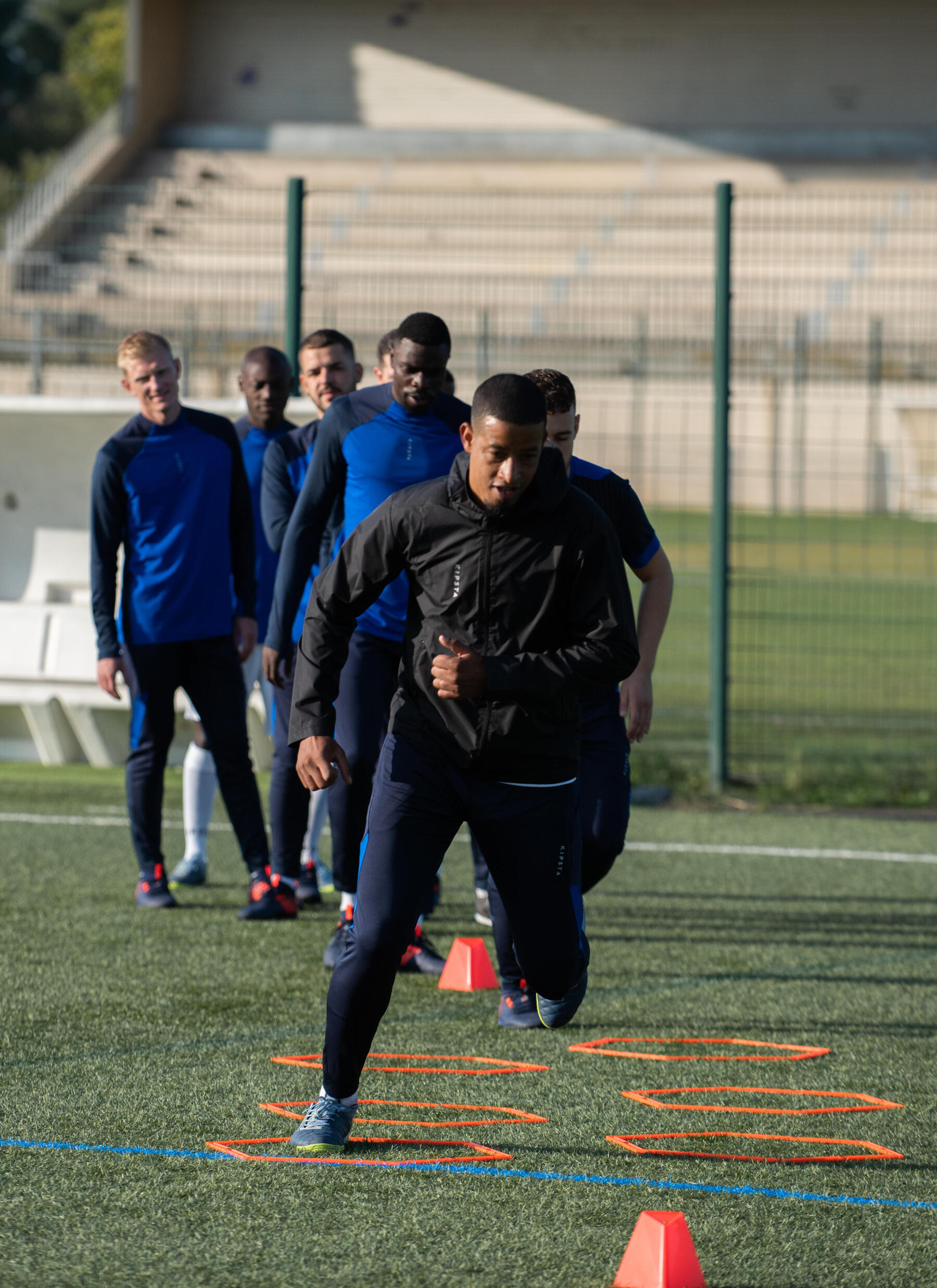 30 exercices physiques avec ballon (échauffement - vitesse