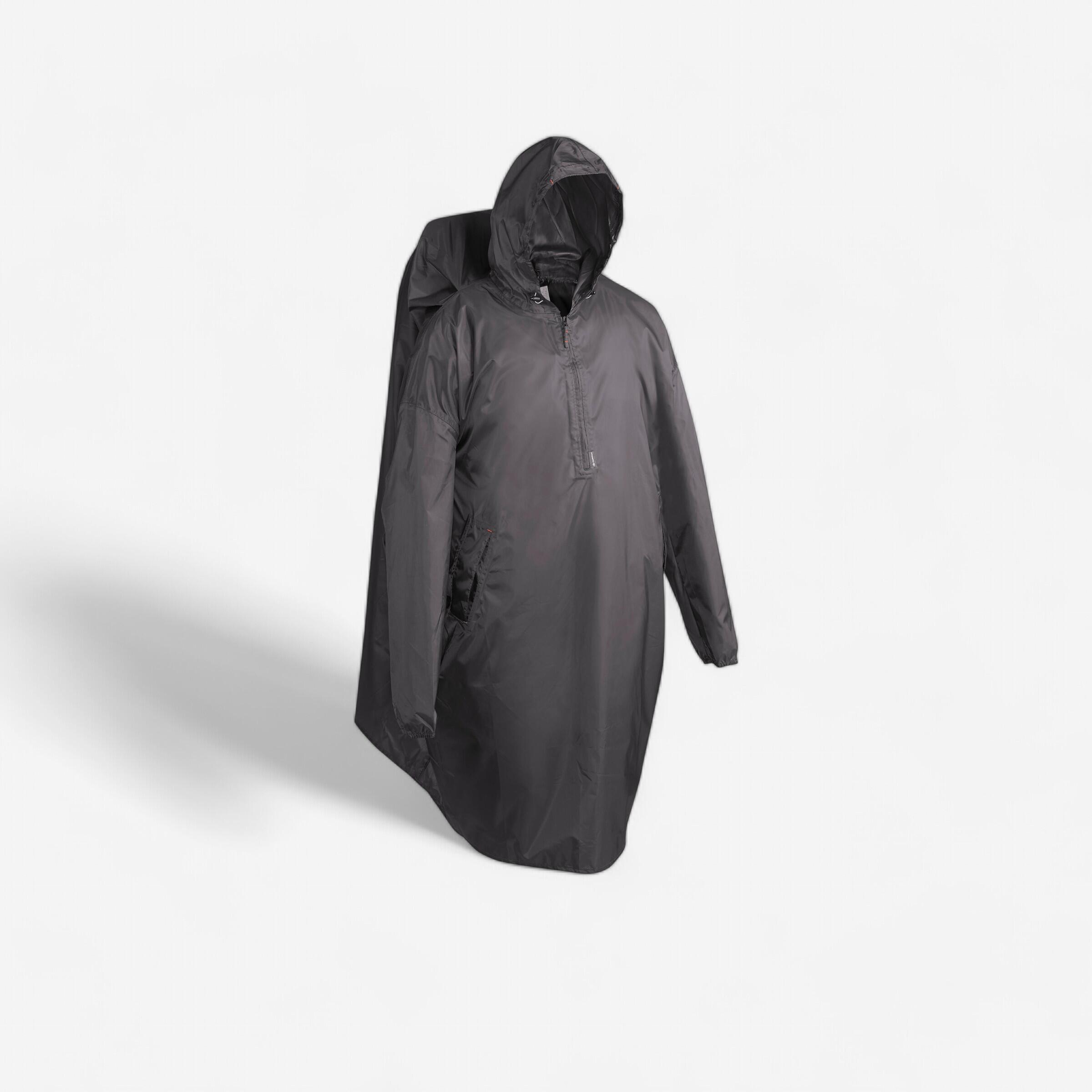 FORCLAZ Poncho Regencape Arpenaz 500 40 Liter Größe L/XL grau 