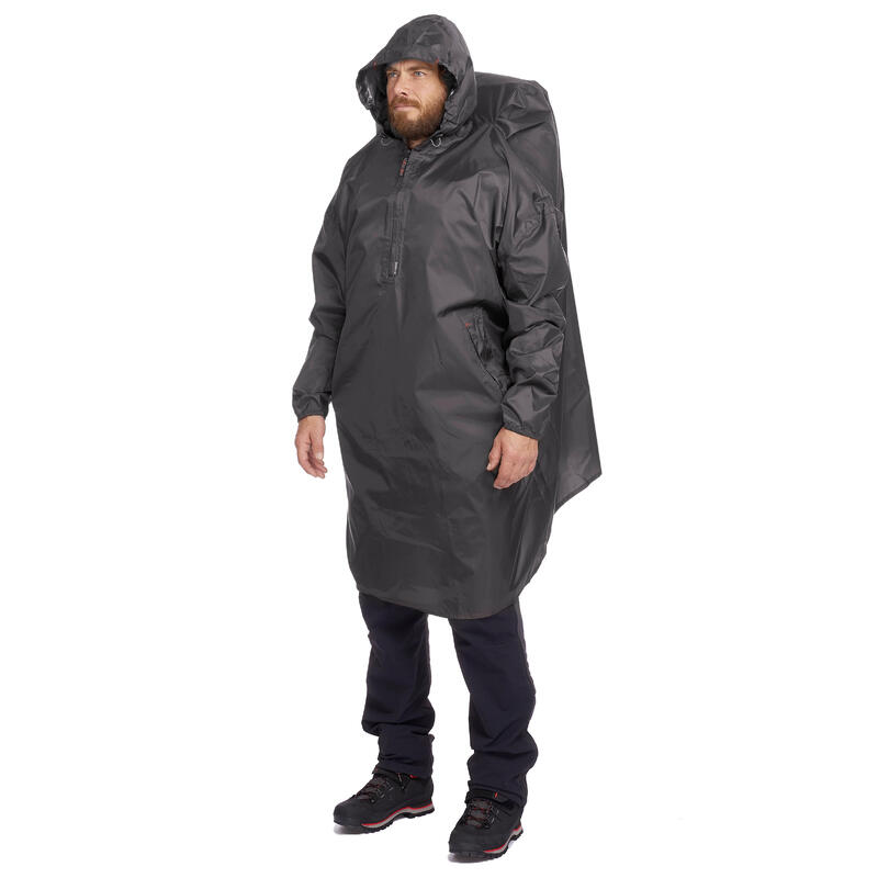 Poncho impermeable de montaña y trekking 40 litros talla L/XL Forclaz 500