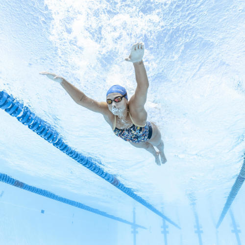 Schwimmbrille für perfekte Dichtigkeit bei jedem Schwimmstil - Delphin