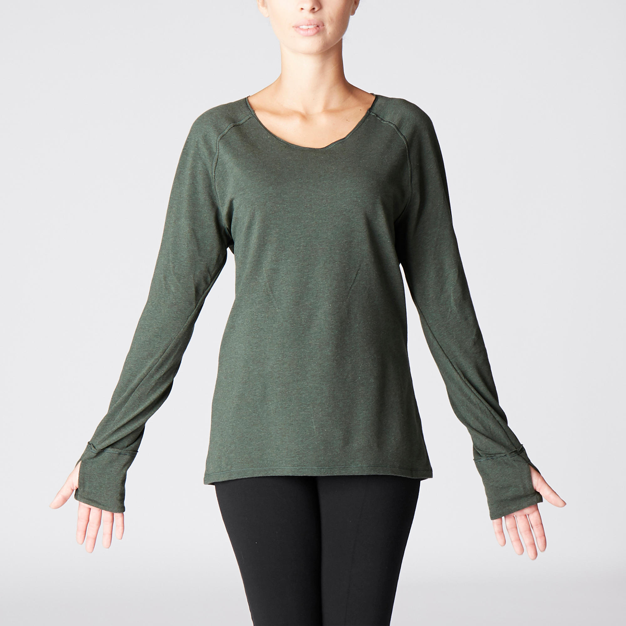 

Organic Cotton Long-Sleeved Yoga T-Shirt - Green -  By DOMYOS | Decathlon