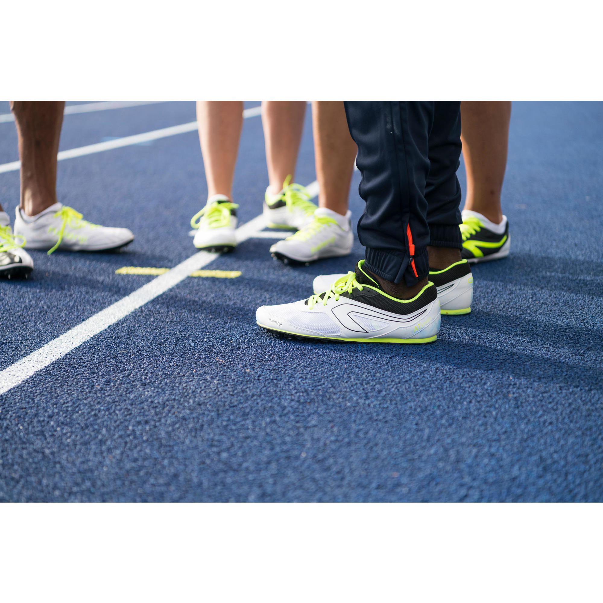 children's spikes running shoes