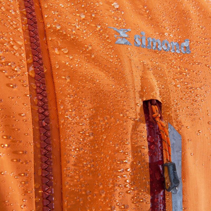 Chaqueta de alpinismo y montaña impermeable Hombre Simond Light