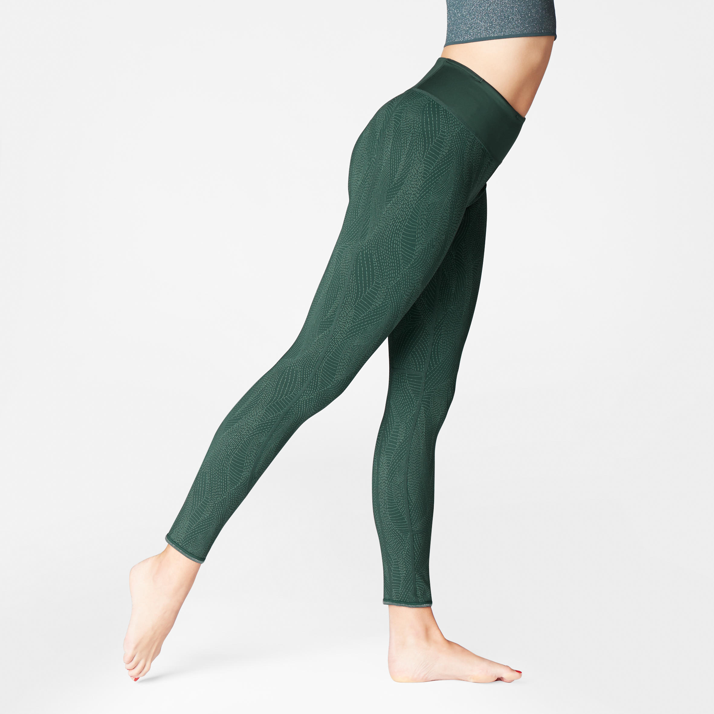 dark green yoga pants