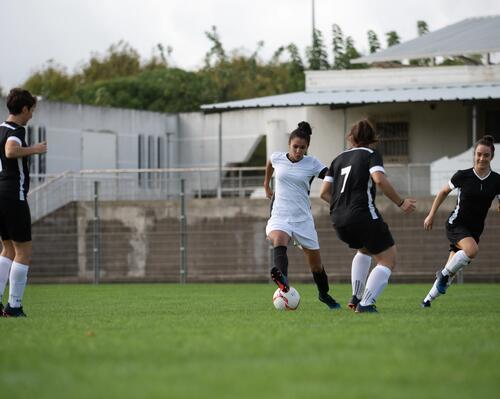 Foot-féminin