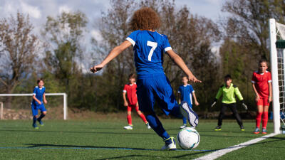 football-frappe-exterieure-pied.jpg