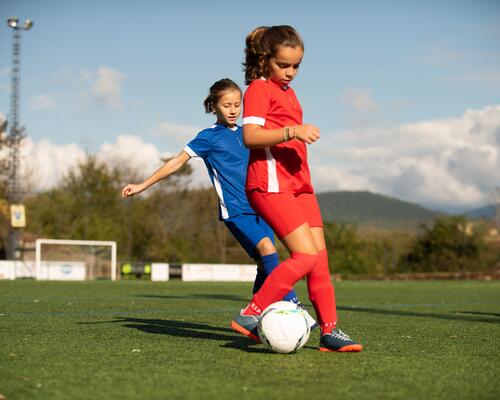 inscrire une fille au football