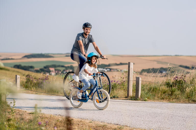Lehre dein Kind Radfahren: einige praktische Übungen
