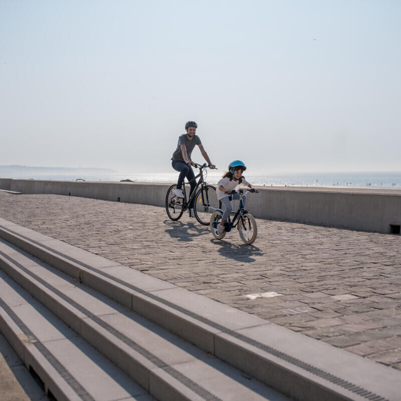 Vélo enfant : tout commence avec un bon équipement