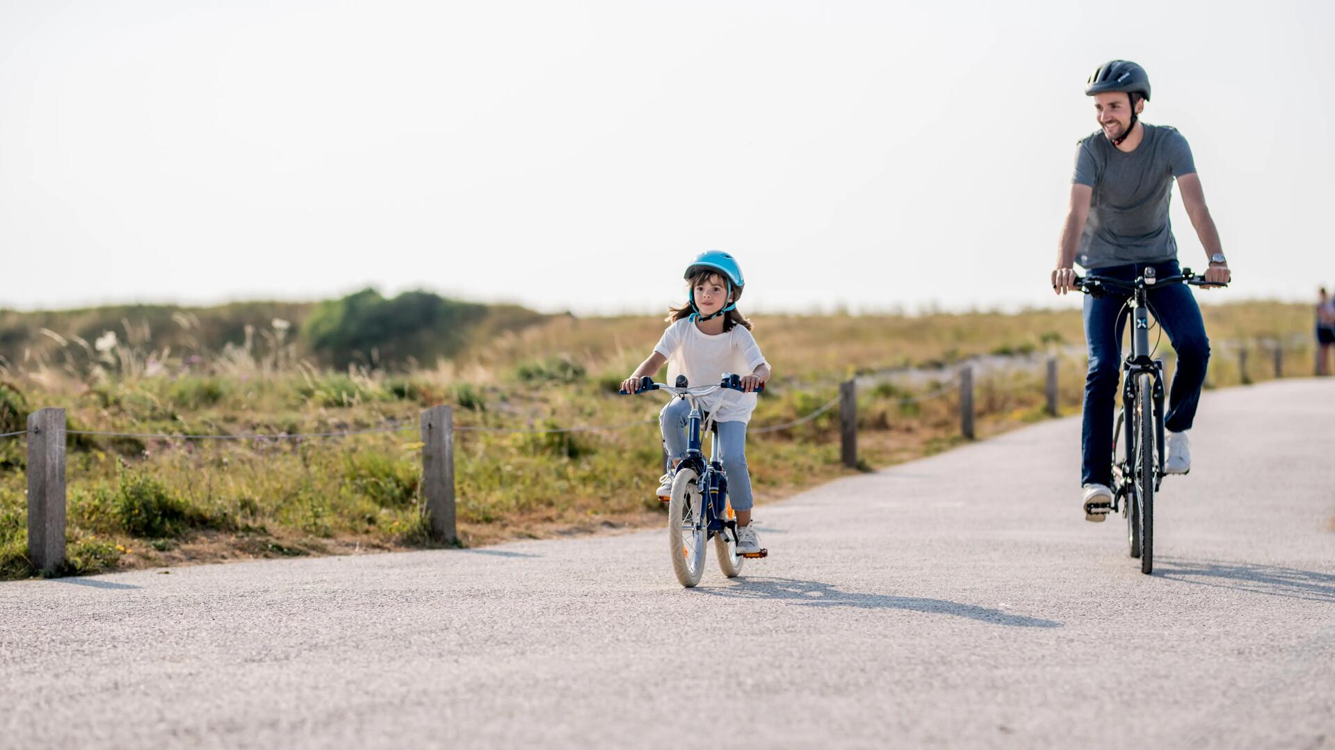 Come muoversi in bici con un bambino/una bambina?