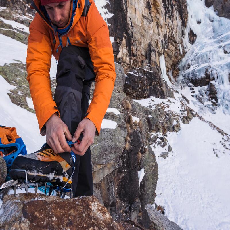 sav alpinisme sav simond piolet crampon decathlon