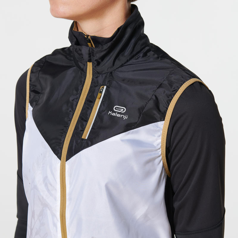WOMEN'S SLEEVELESS TRAIL RUNNING WINDBREAKER WHITE Decathlon