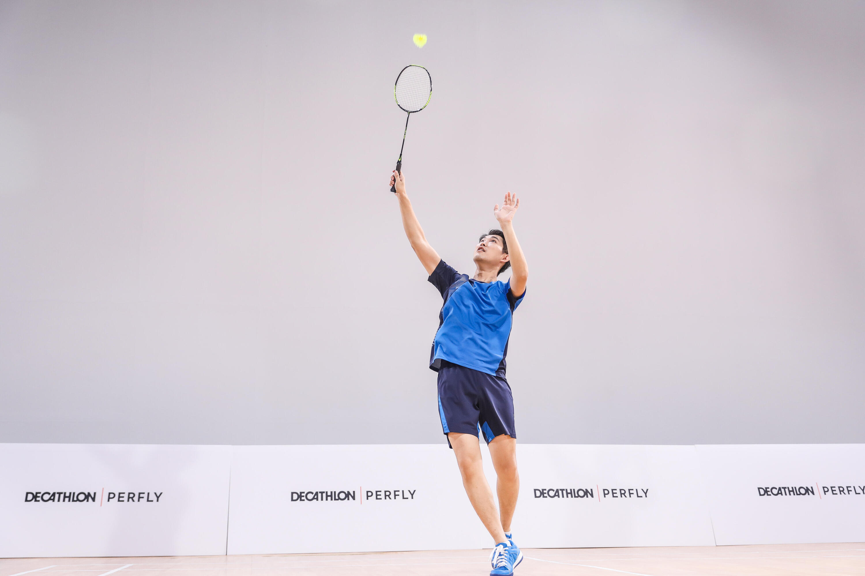 Tweedehands - Badmintonracket voor volwassenen BR 160 zwart/groen 21/23
