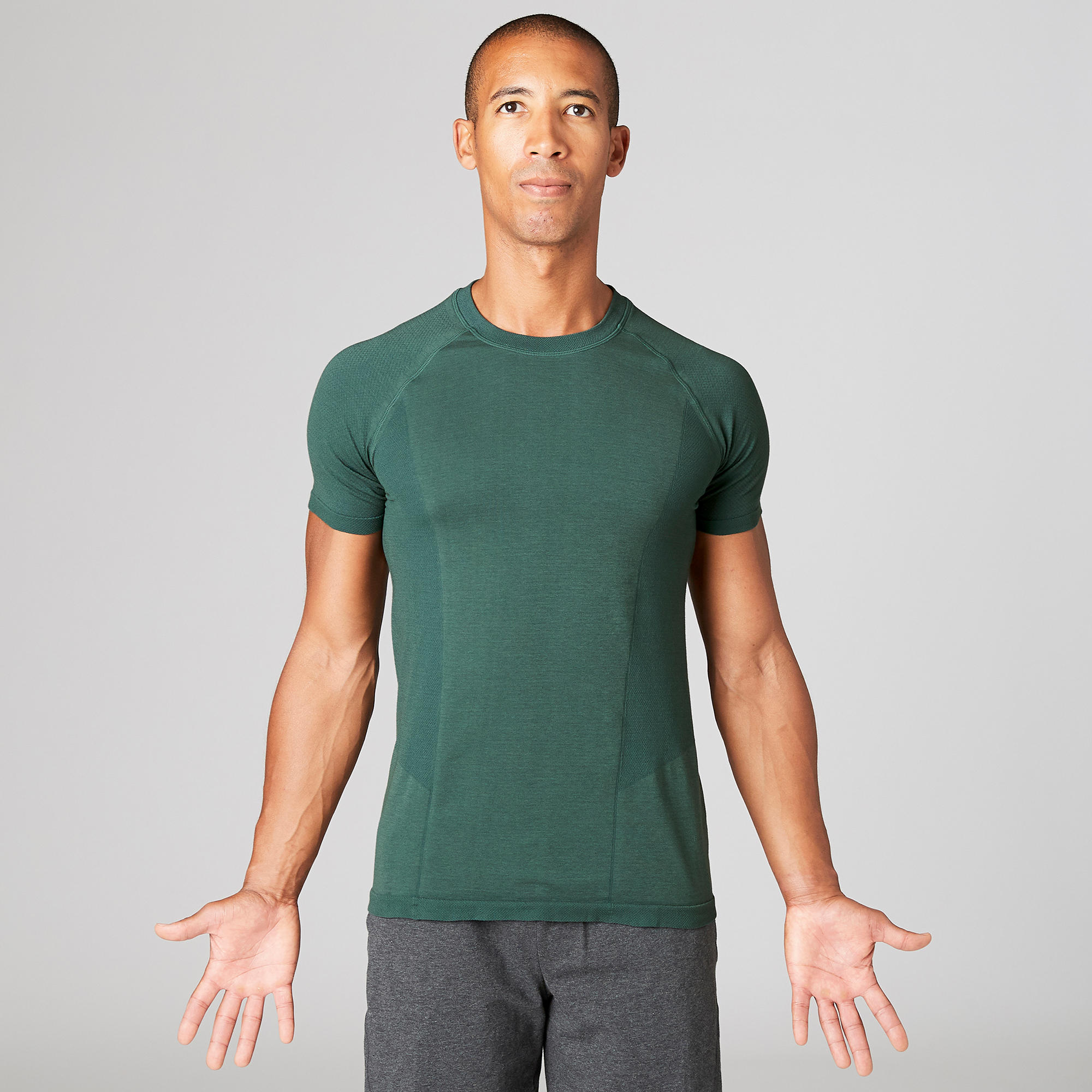 Seamless Short Sleeved Gentle Yoga T Shirt Green Domyos By