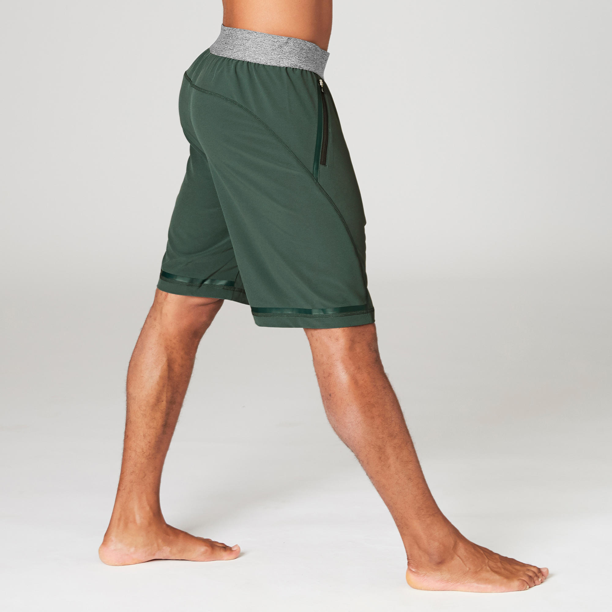 Woven Dynamic Yoga Shorts - Green 