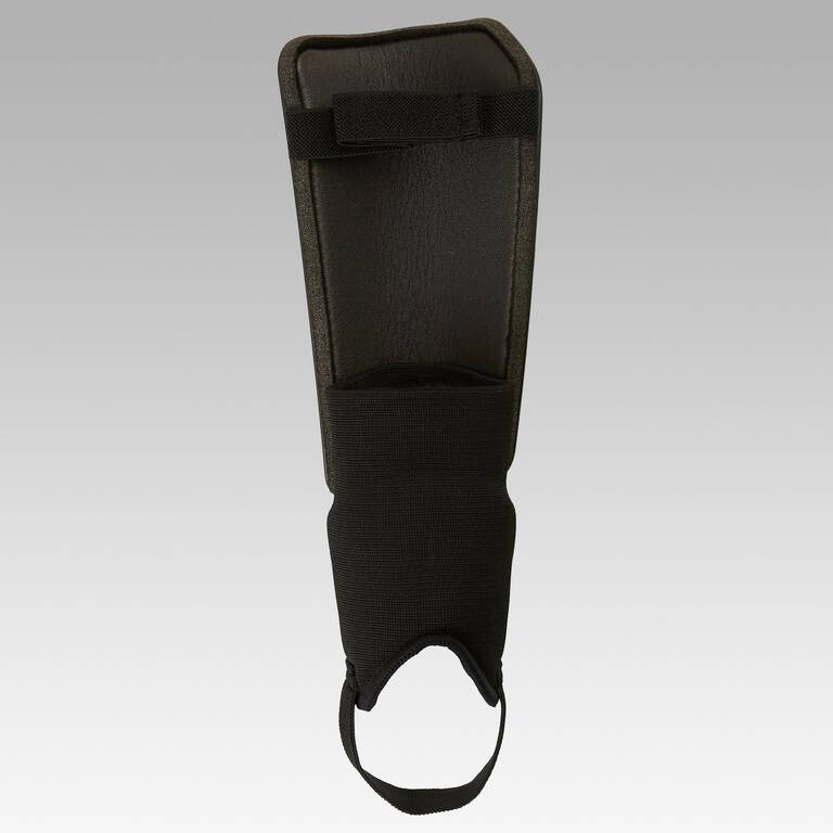 Adult Football Shin Pads Essential 140 - Black