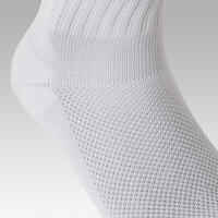 جوارب كرة قدم بيضاء للمبتدئين بطول الرُكبة - اللون أبيض F 100 .