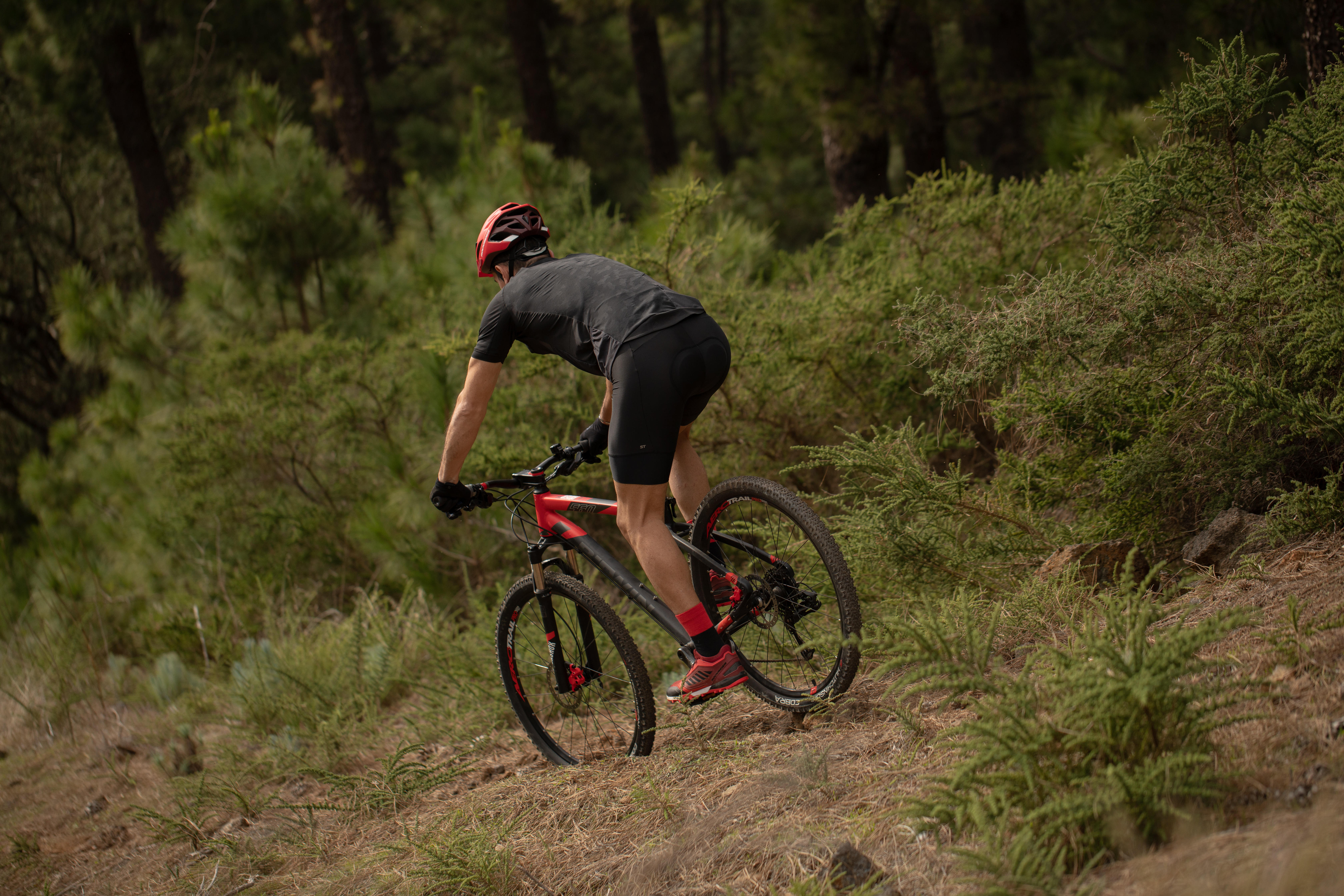 tirantes hombre decathlon