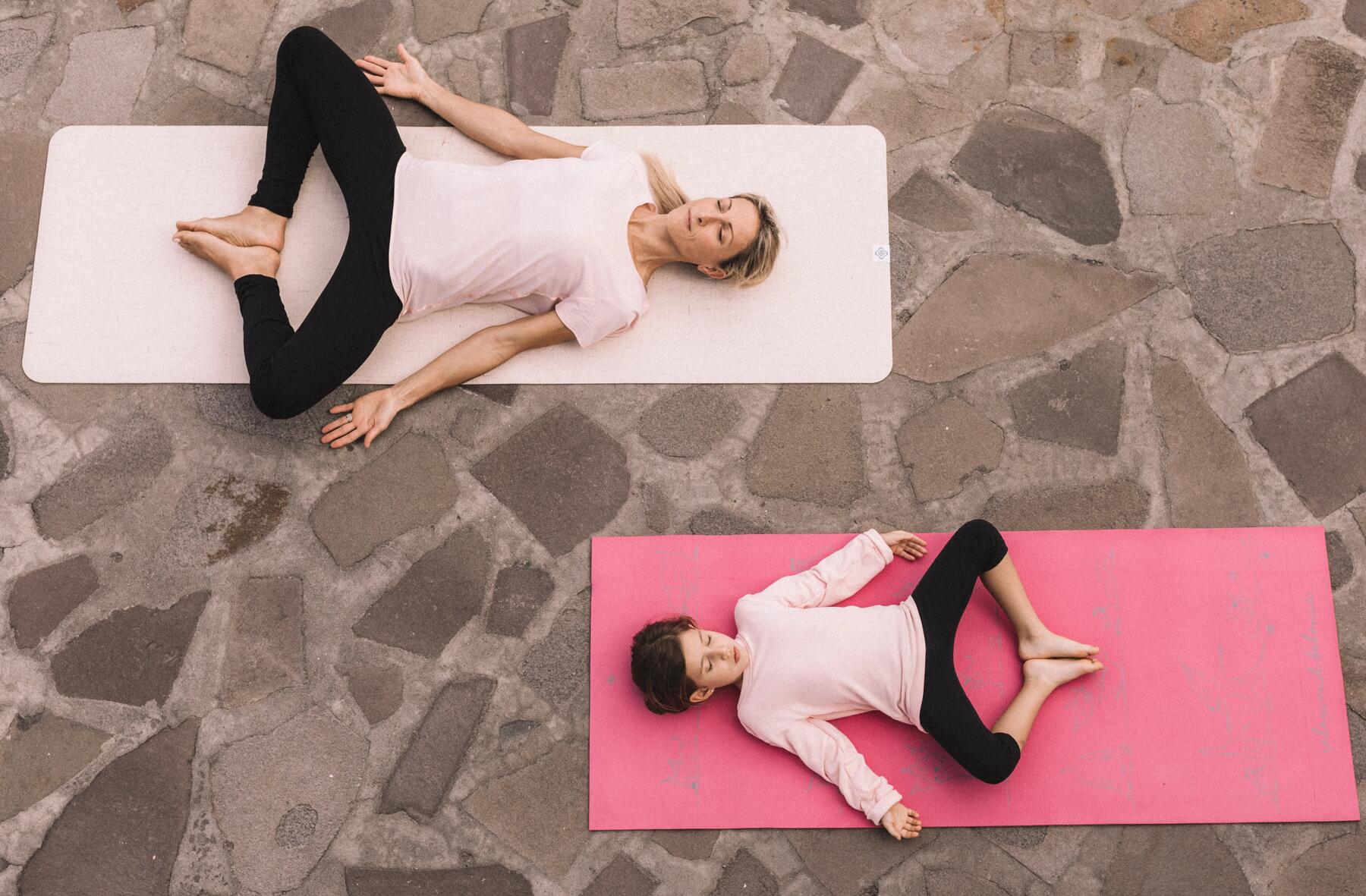 Quarantaine yoga voor kinderen 