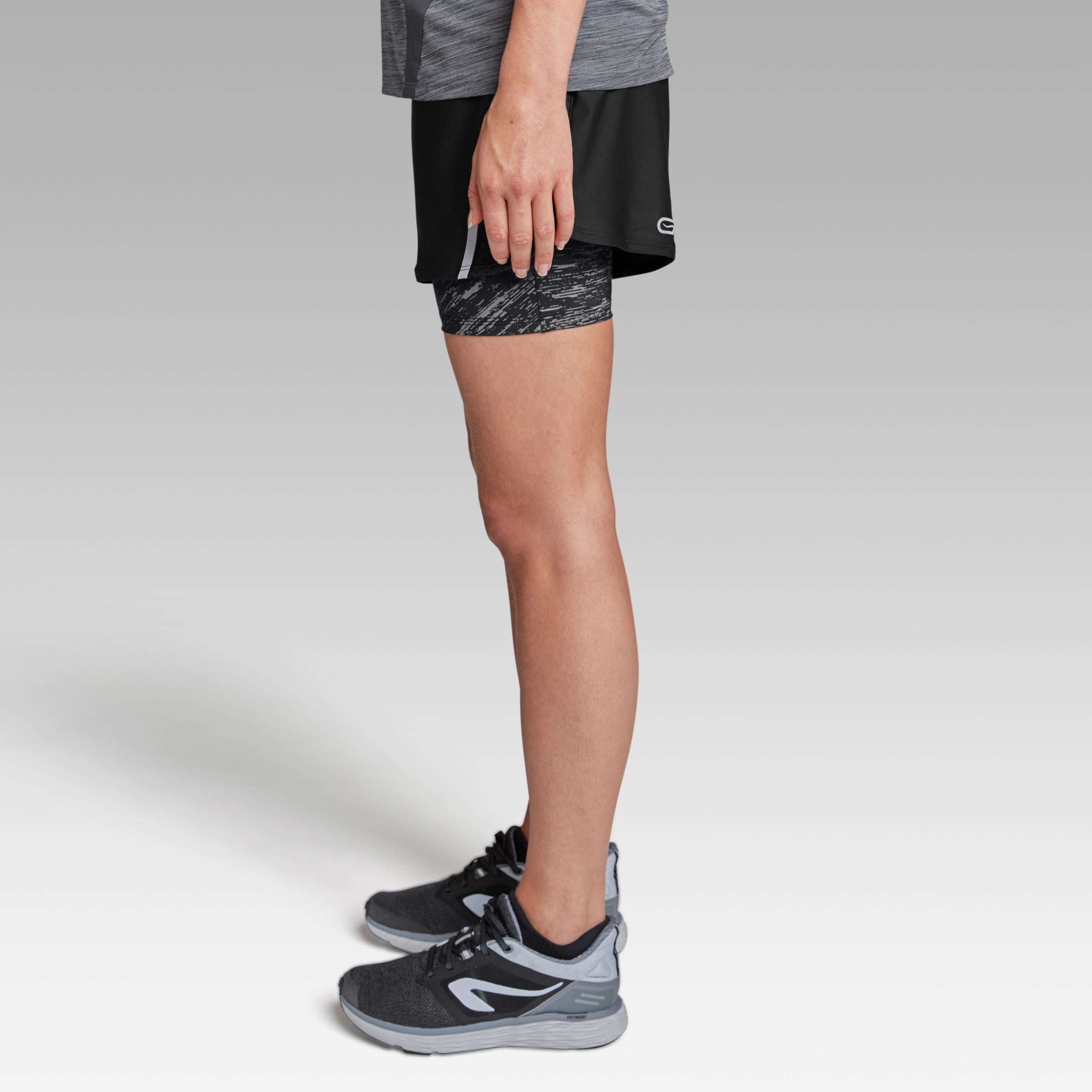 DRY+ 2 IN 1 WOMEN'S RUNNING SHORTS - BLACK 4/11