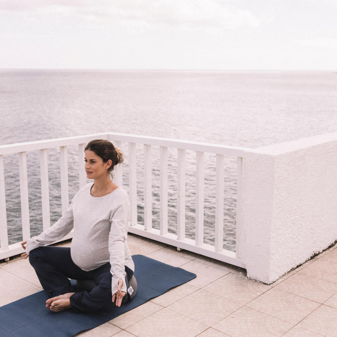 Découvrez le Yoga Prénatal avec Bernadette de Gasquet