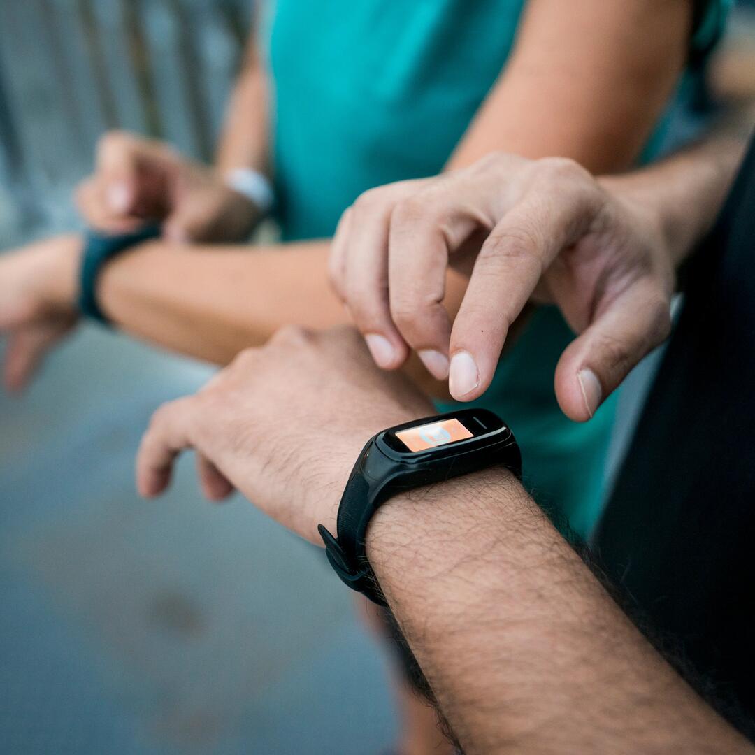 decathlon apple watch