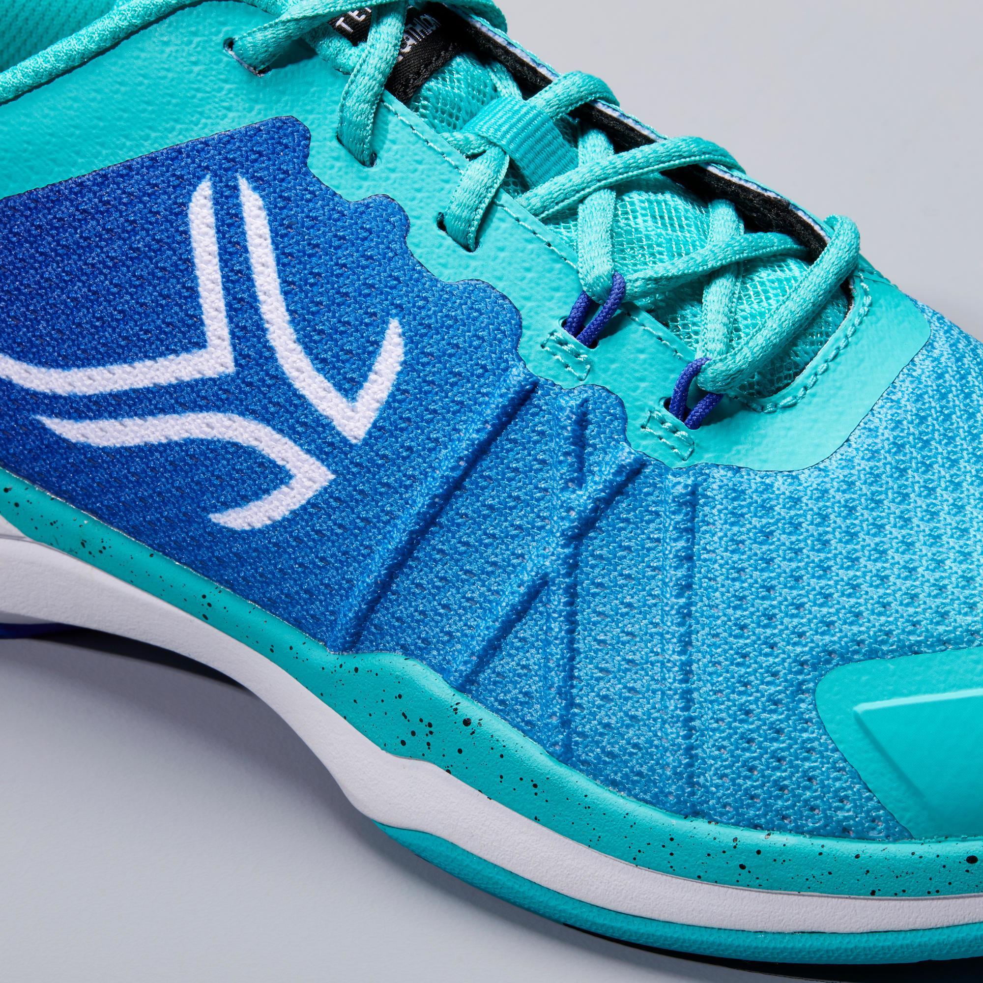 aqua blue tennis shoes