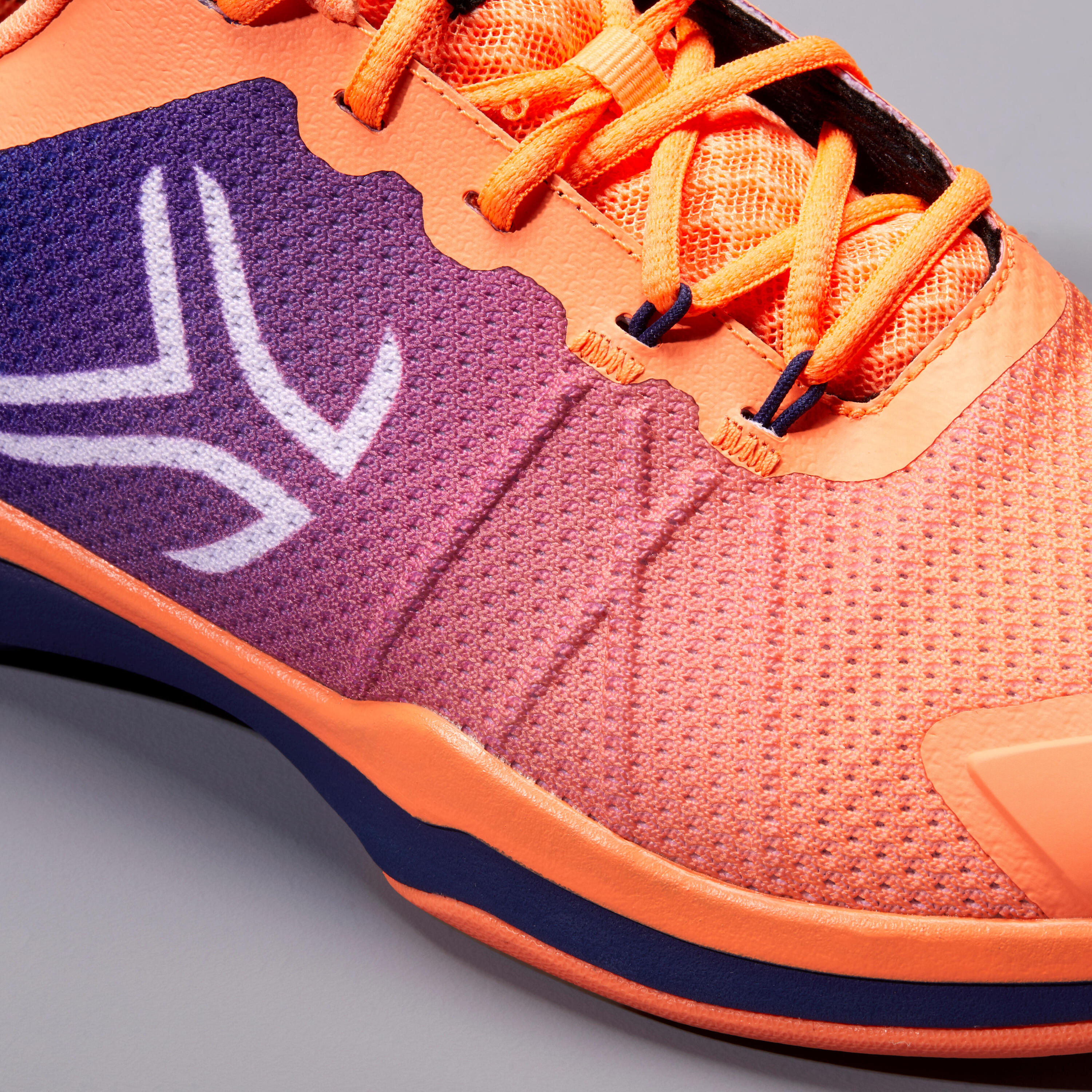 TS590 Multicourt Tennis Shoes - Coral Blue 8/9