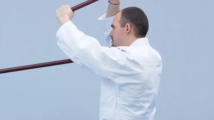 CUM SĂ ALEGI KIMONOUL DE KARATE PENTRU COPII