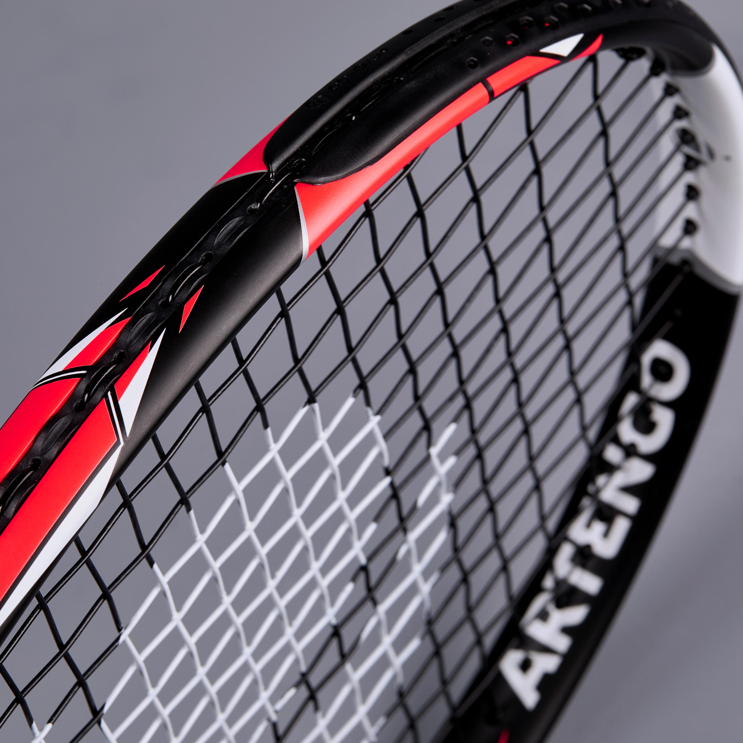 TR900 26 Kids' Tennis Racket - Black/Orange 8/10