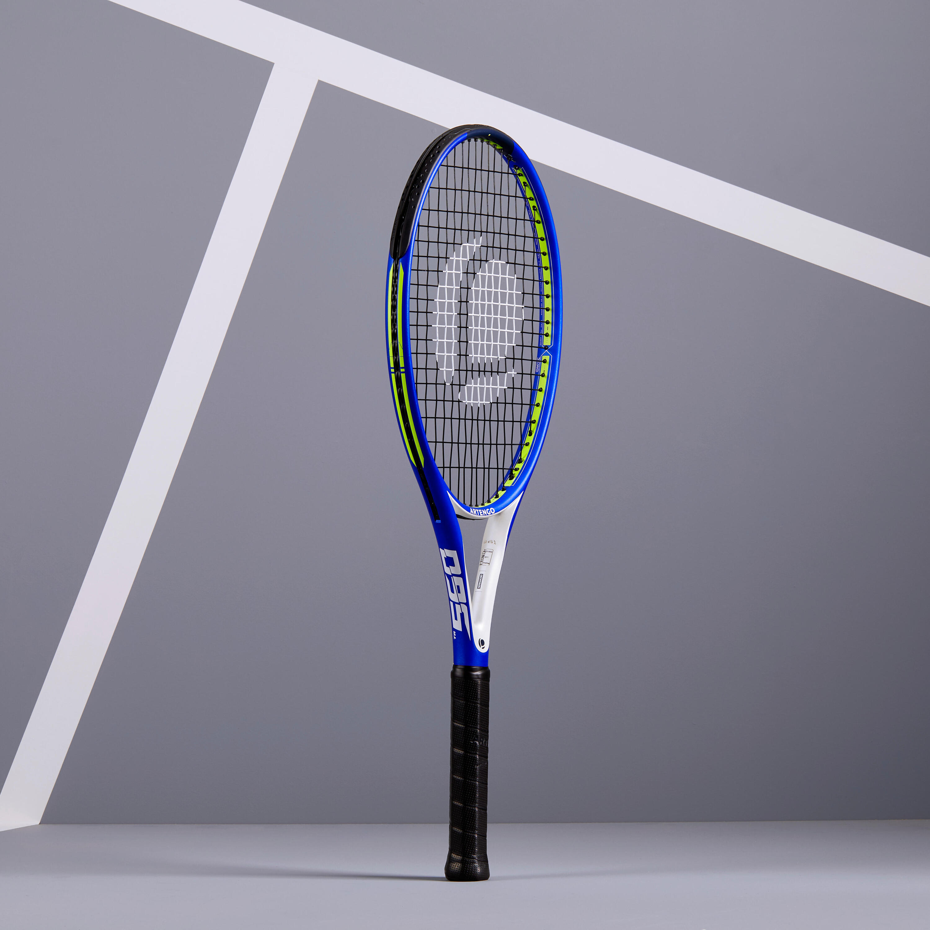 TR560 Adults' Tennis Racket - Blue/White 3/11