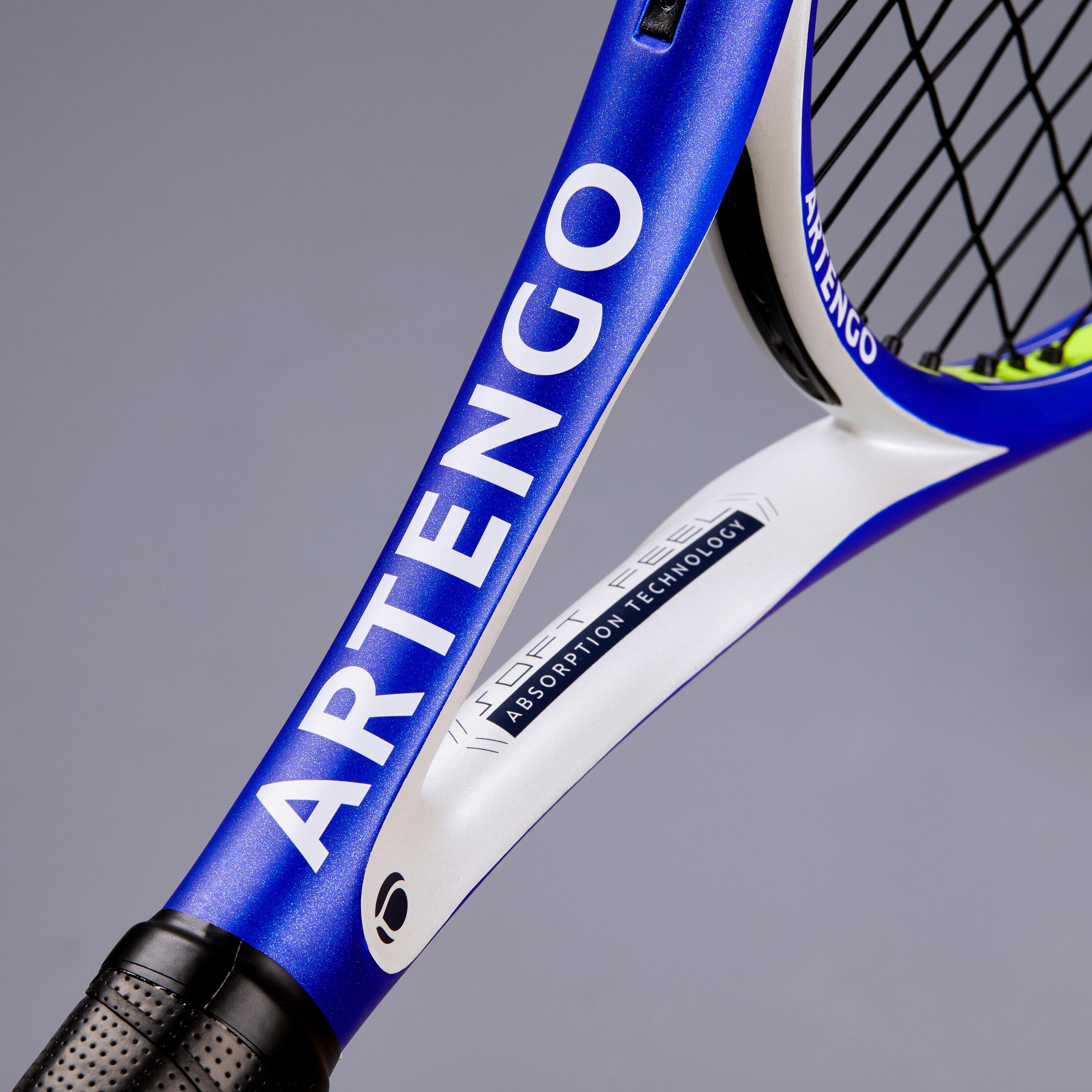 TR560 Adults' Tennis Racket - Blue/White 8/11