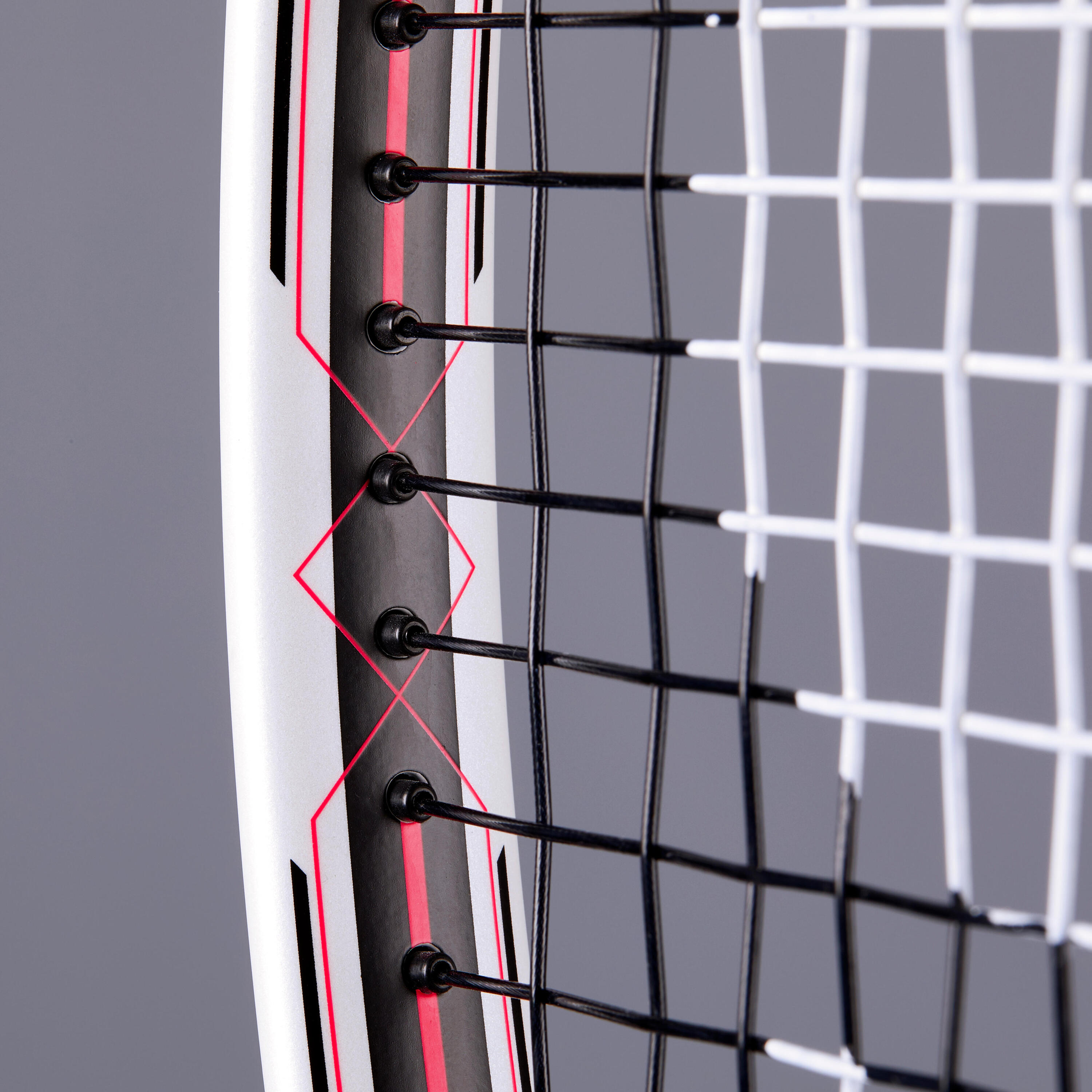 TR160 Graph Adult Tennis Racket - White 5/11