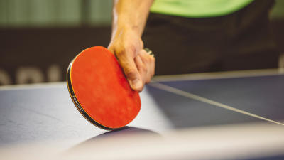 comment-choisir-une-raquette-de-tennis-de-table.jpg