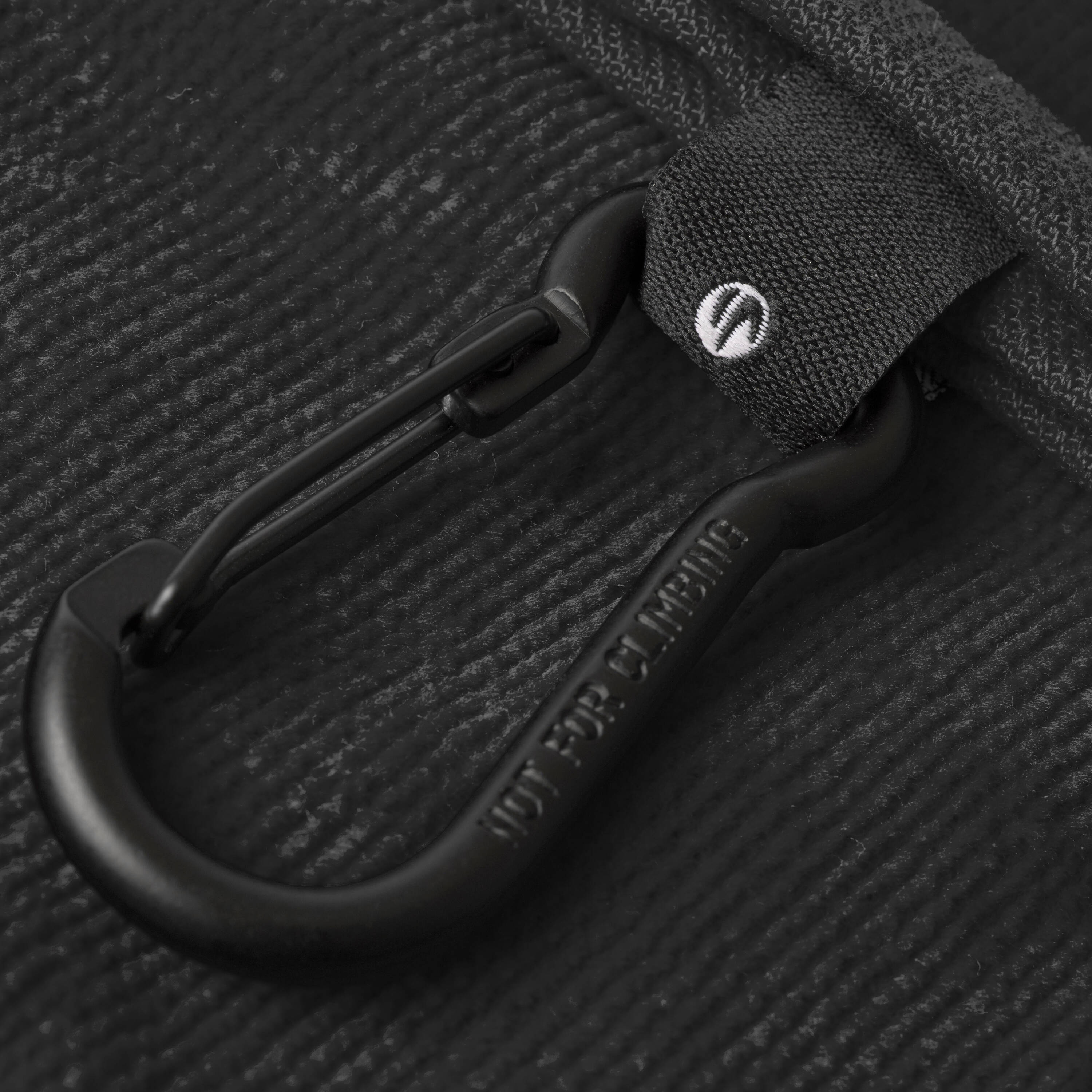 Golf Towel Tri Fold Black -  5