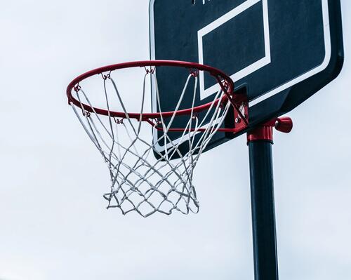 籃球的籃框和計分方式
